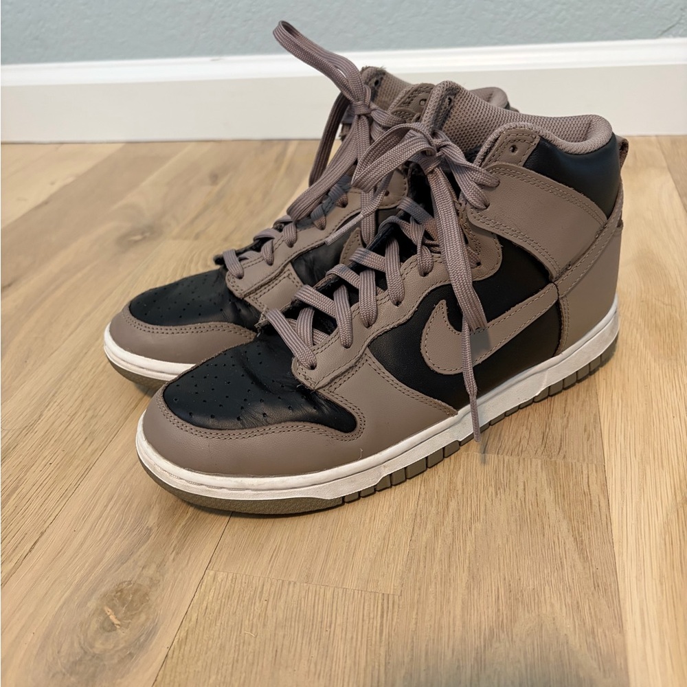 Nike Dunk High Top Retro Brown Black Women’s Sneaker
